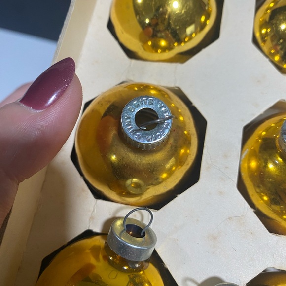 Vintage Ornaments Christmas Franke Shiny Brite in Box Gold Pyramid Green USA 30 - Picture 9 of 9